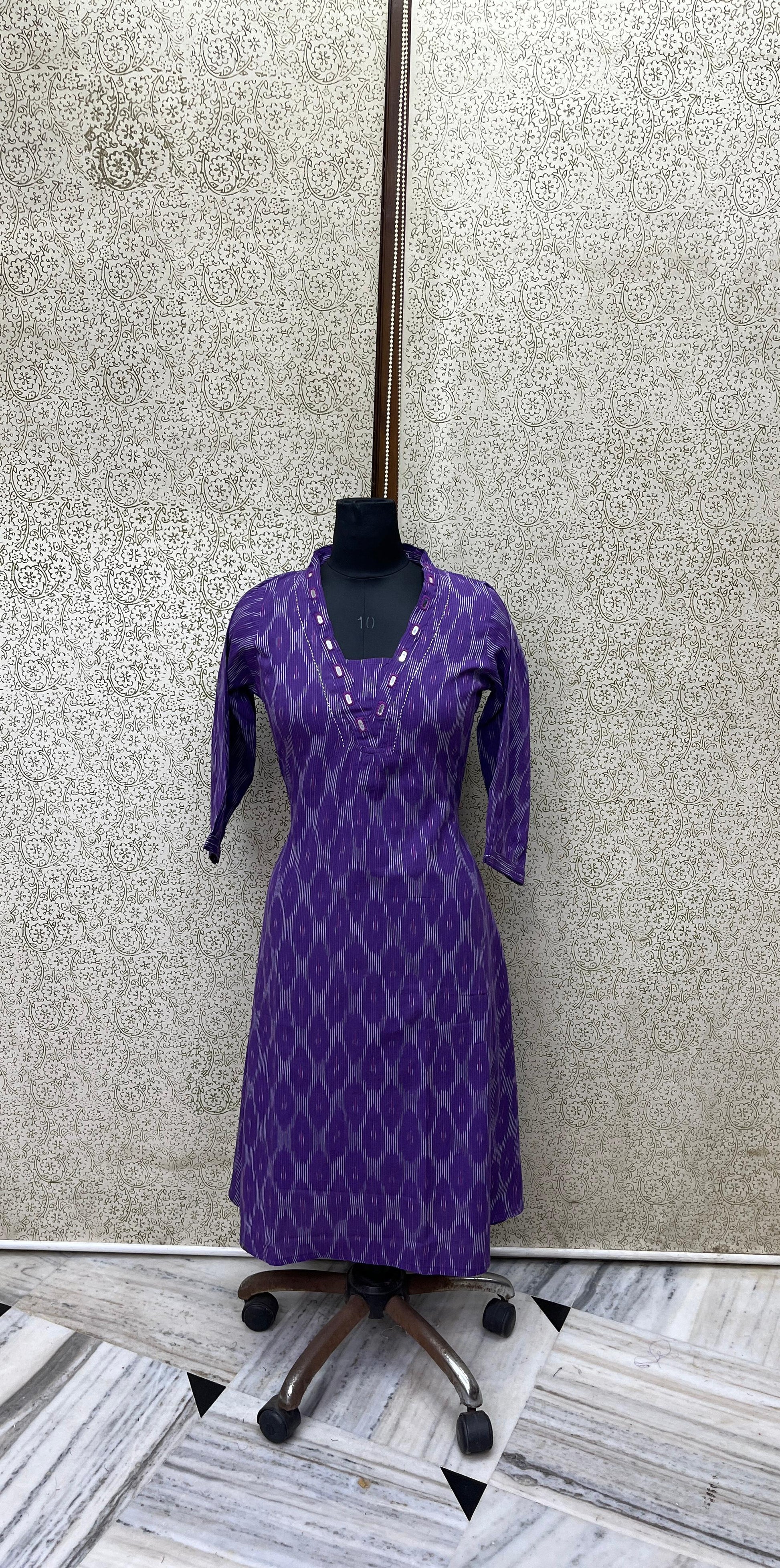 Cotton handloom mirrorwork