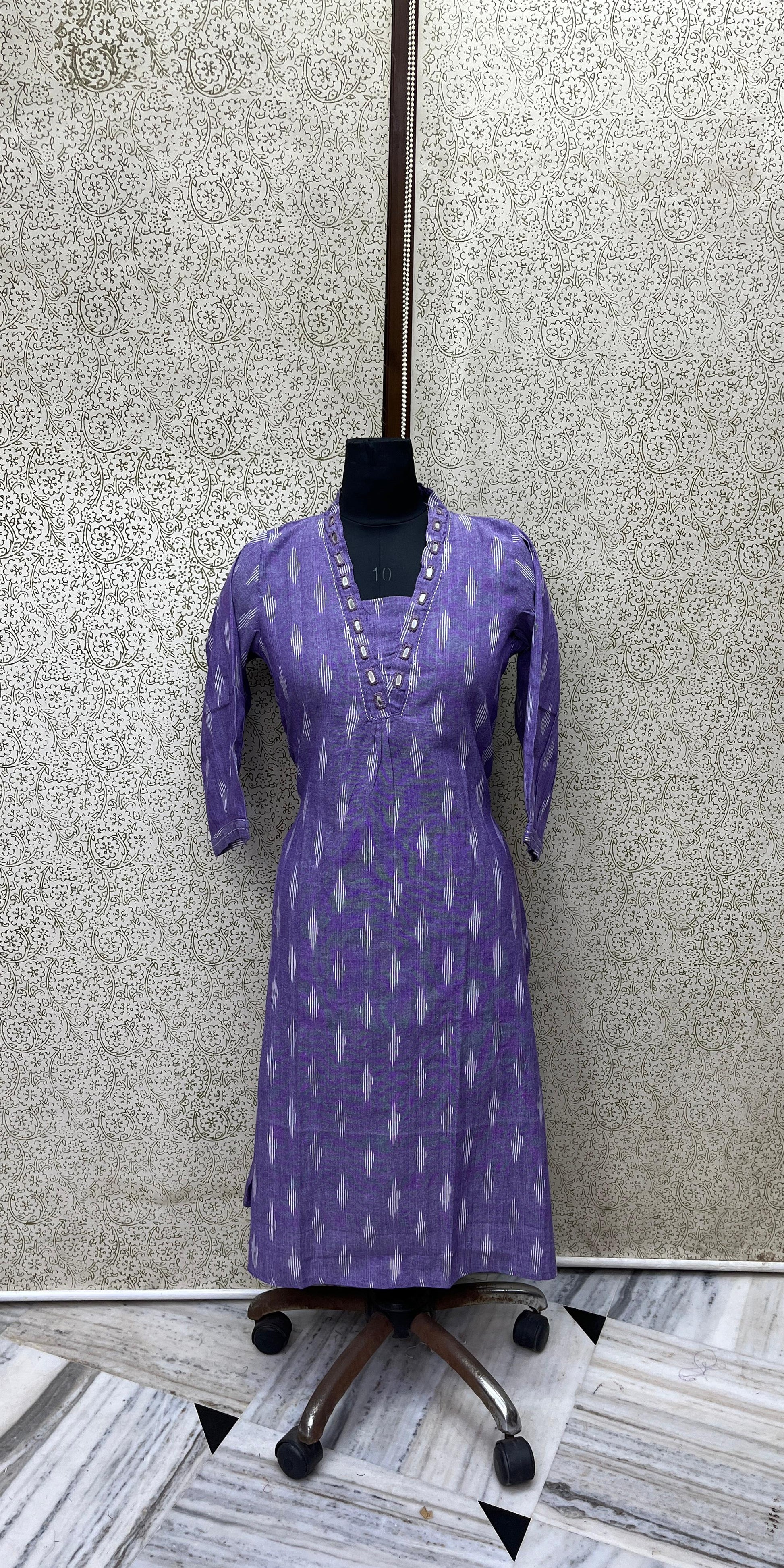 Cotton handloom mirrorwork