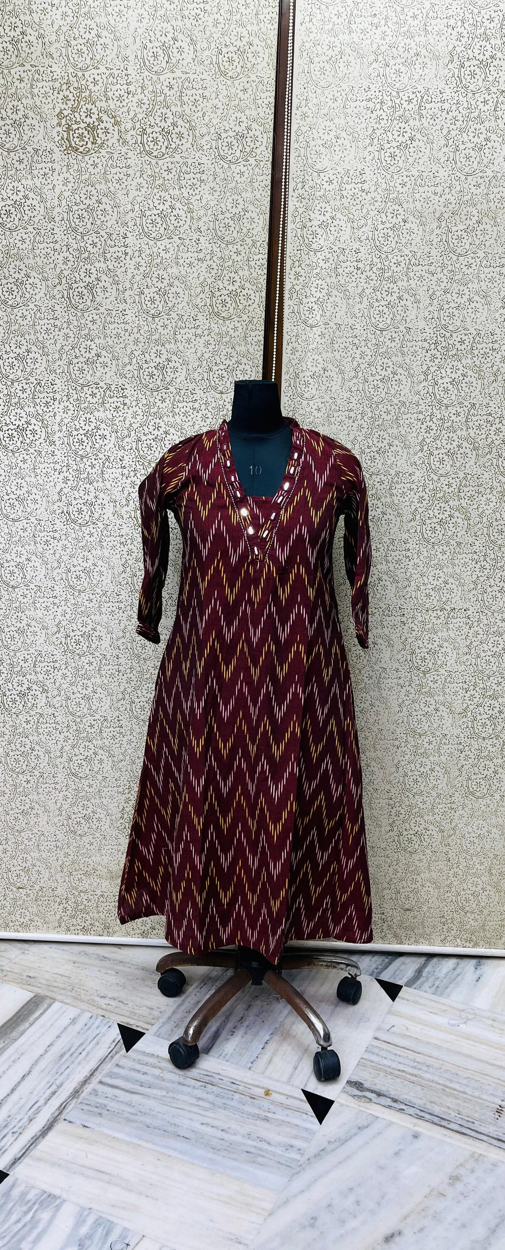 Cotton handloom mirrorwork