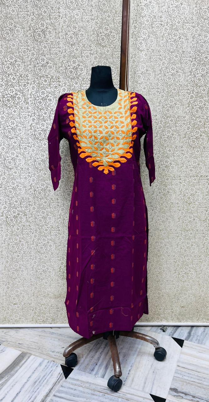 COTTON KURTA WITH EPLIQUE WORK