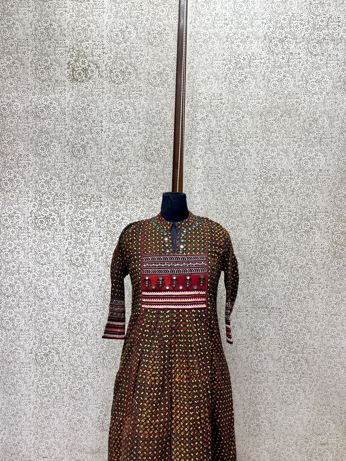 cotton  neck pattern dress