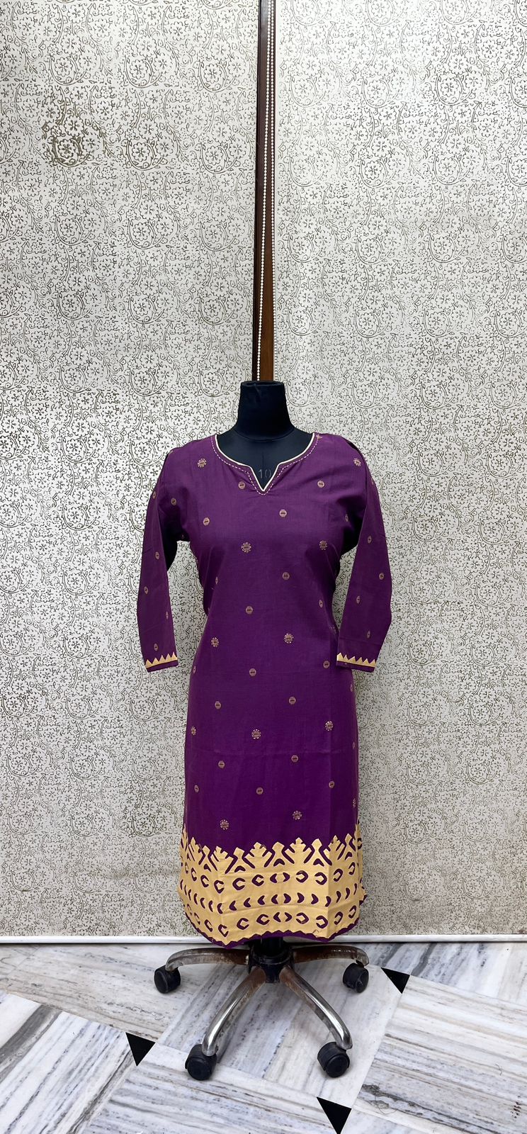 Handloom Cotton Kurta -Applique Work