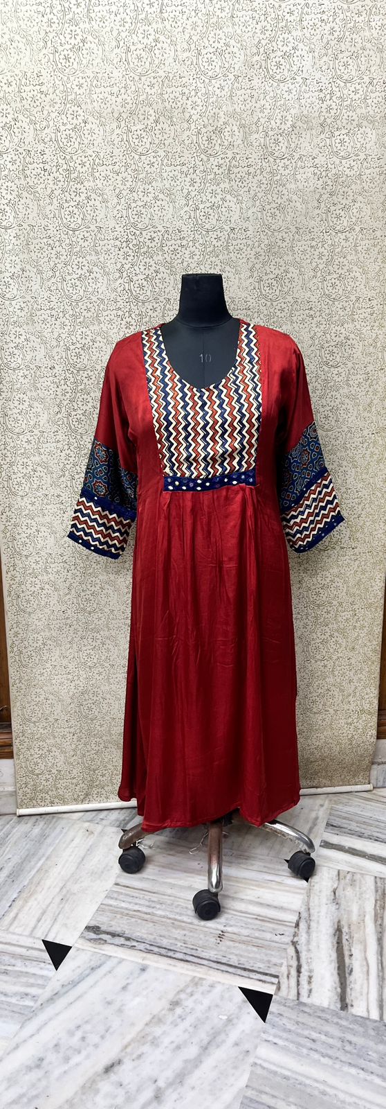 Mudal silk dress