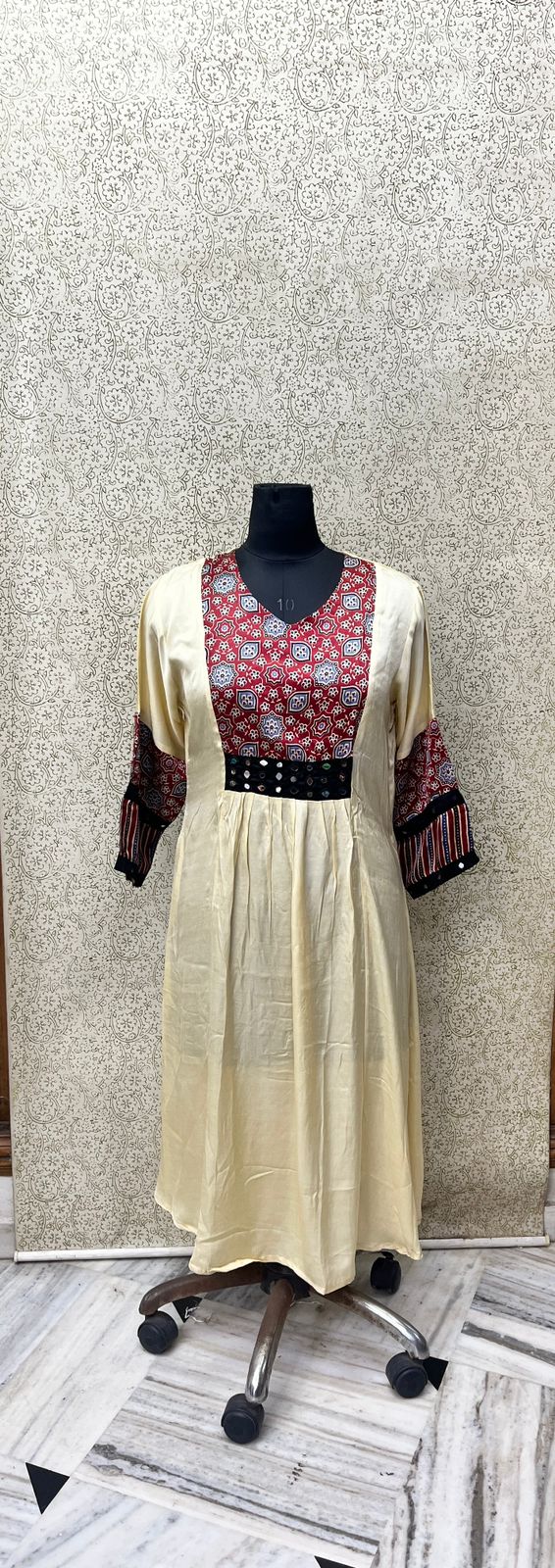 Mudal silk dress